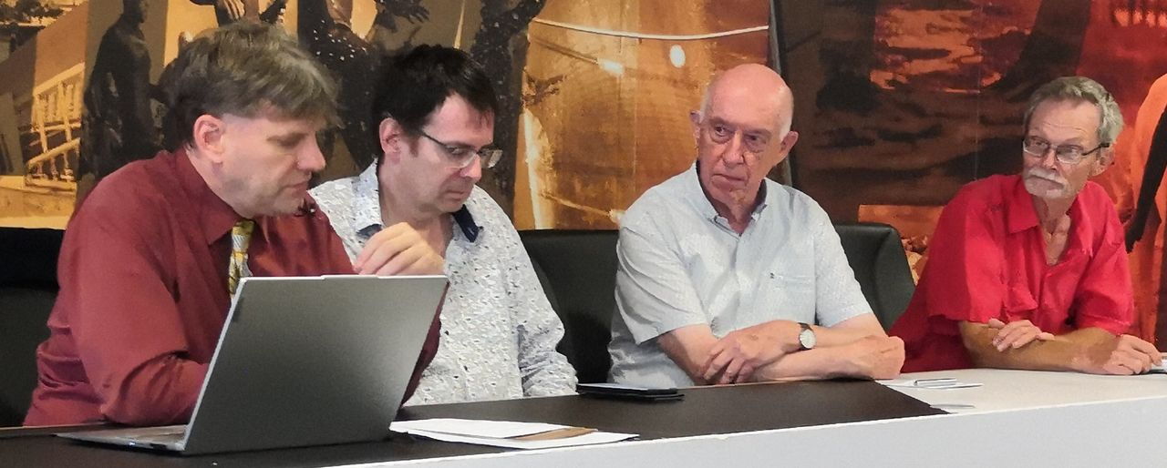 The Presidential Board presents its annual report. From left to right: Frank Hoffmeister, Jean Olivier Leconte, Henri Serruys, Claes Løfgren.