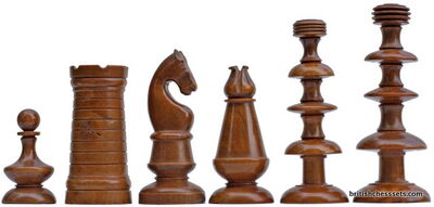 A British set very close to Philidor’s model. Photo: British Chess Sets. Mid-18th century. A design different from the French Régence-type set.