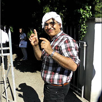 Toni Preziuso (with protective measure against sunburn)