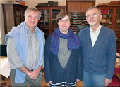 Michael Negele, Monika Małecka and Tomasz Lissowski in the reading room of the library
