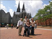 Margus Sööt with the Estonian party. On the left our Cologne chess friend Kuno Thiel (with Michael Negele's giant schnauzer).