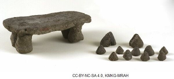 A table, possibly a gaming or offering table, found at El-Mahasna in Egypt and dated between 3900 and 3700 BC.