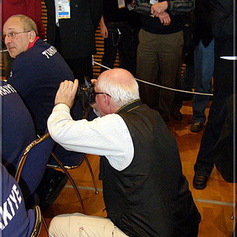 Again Calle on the hunt for snapshots