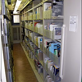 lipcases with international chess periodicals for yards ...