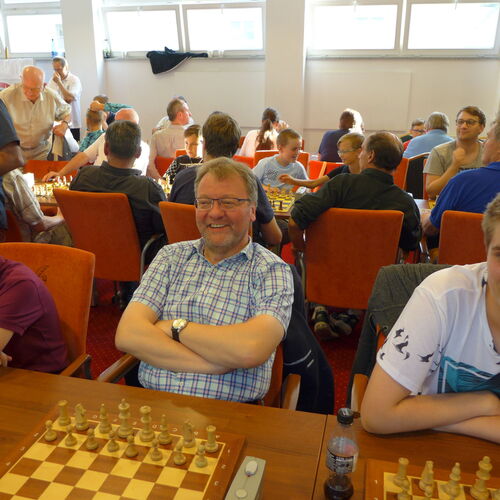 Bernd Schneider between Youngster