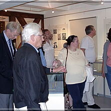 The guided tour is going on