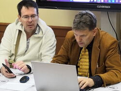Jean-Olivier Leconte and Frank Hoffmeister prepare the technology